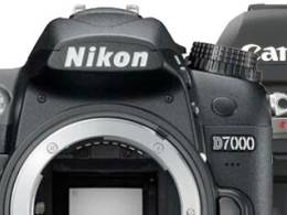 Recenzia: Canon EOS 5D Mark II versus Nikon D700