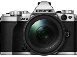 Nový Olympus OM-D E-M5 Mark II Nový Olympus OM-D E-M5 Mark II