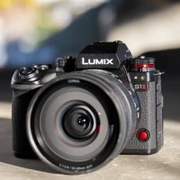 Panasonic Lumix S1 II