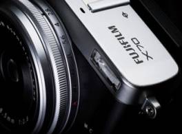 FujiFilm X70