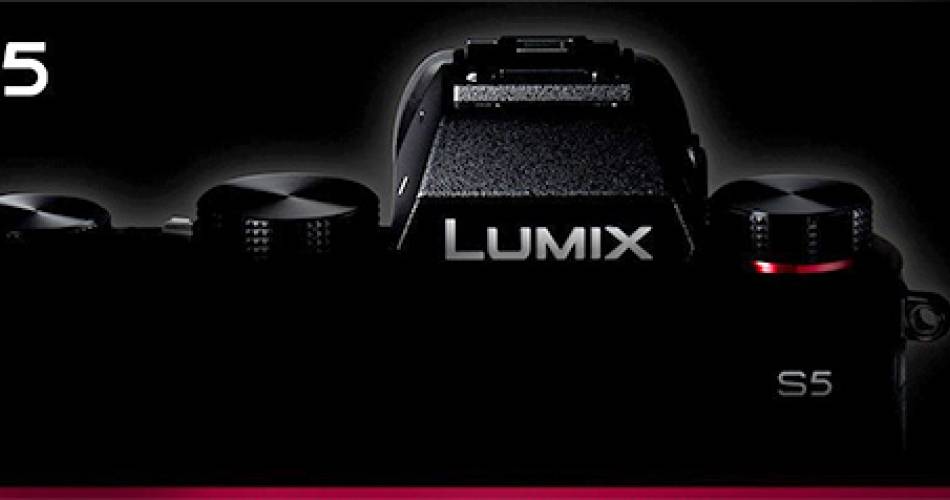 Panasonic Lumix S5 Panasonic Lumix S5