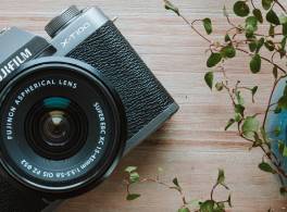 FujiFilm X-T100 recenzia