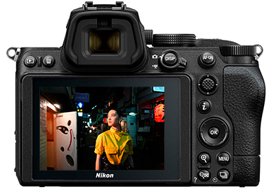 nikon z5 back