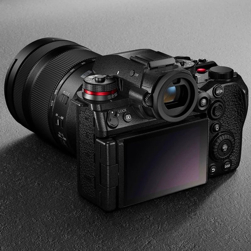 Lumix s1RII
