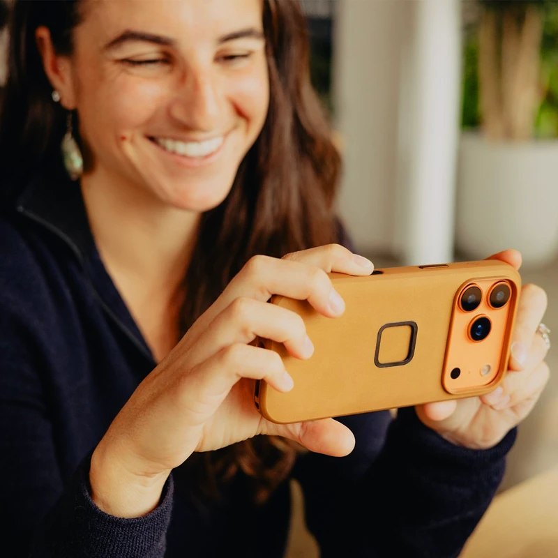 Peak Design Mobile Everyday Clarino Case