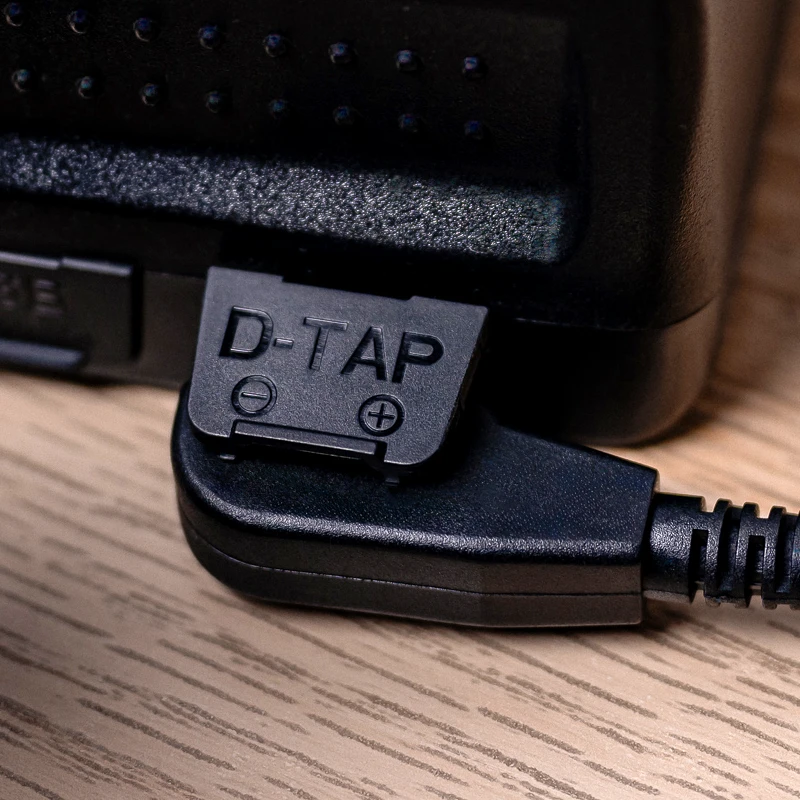 Nabjaka Newell D-Tap 16.8 V / 4 A