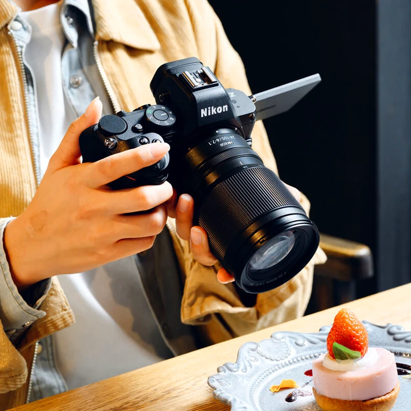 Nikon NIKKOR Z 24-105mm f/4-7.1