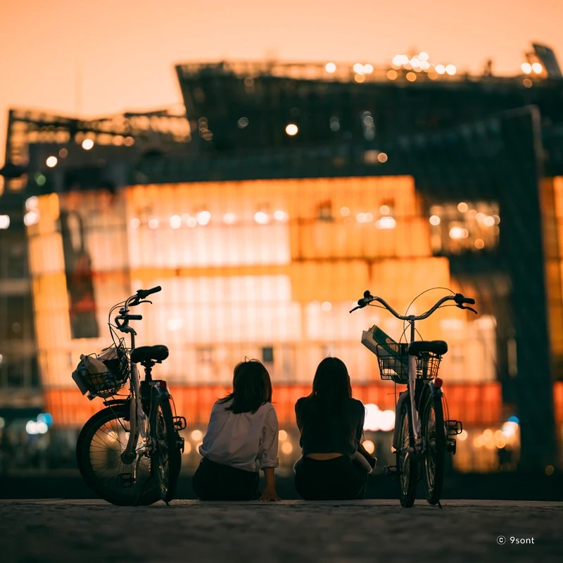 Samyang AF 135mm f/1.8 FE
