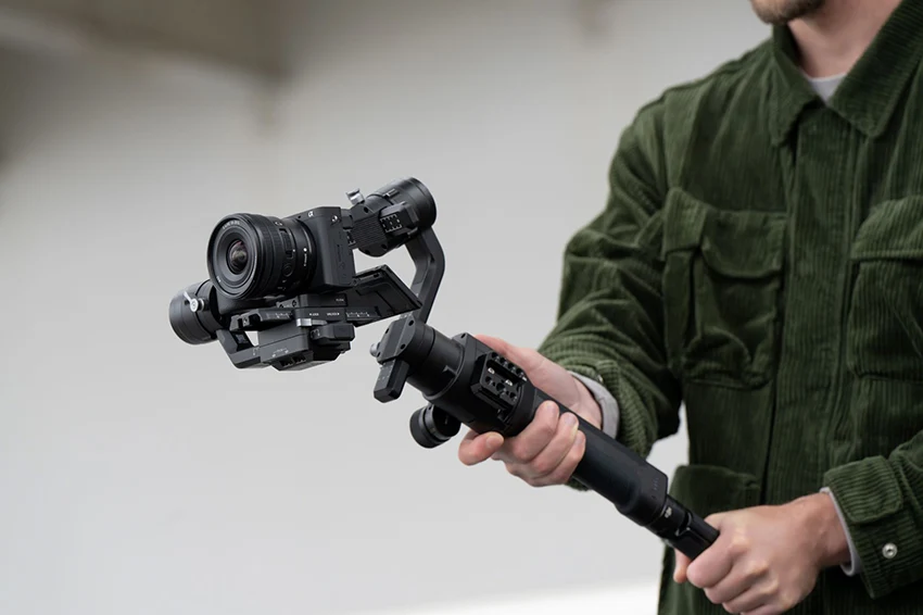 Sony 10-20mm f4 E PZ G natacanie videi s gimbalom, video capturing on stabilizator 