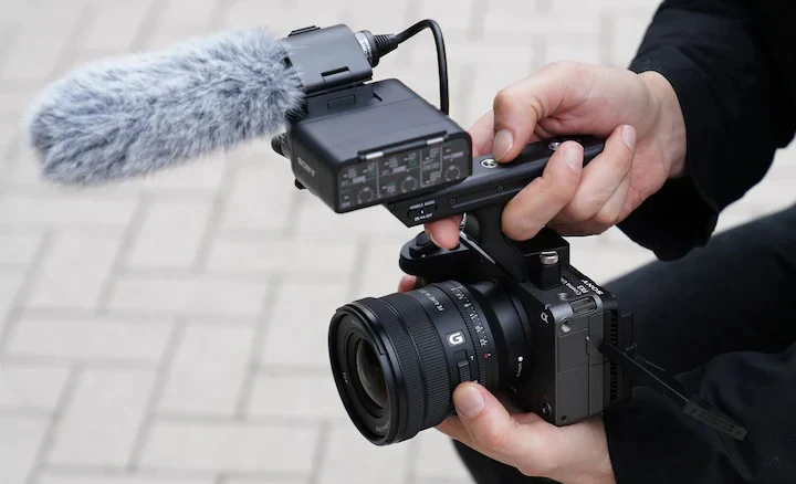 Nov objektv Sony fe pz 16-35mm f4 G je navrhnut na natanie dokonalch filmrskych zberov