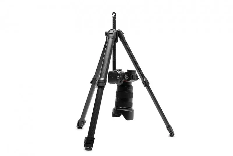 国内正規品PeakDesign ピークデザイン 三脚 トラベル トライポッド アルミニウム TT-CB-5-150-AL-1 ピークデザインの三脚をレビュー カーボン版とアルミ版の違いを比較