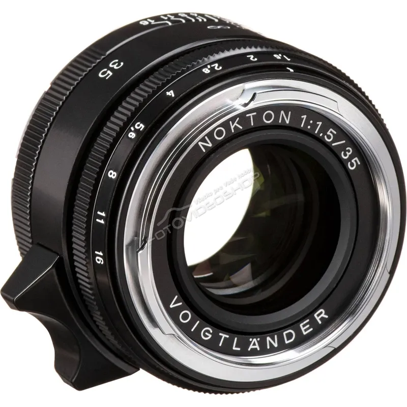 Voigtländer Nokton 35mm f/1.5 VM