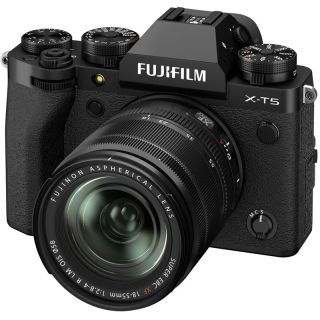 Fujifilm X-T5 + XF18-55mm ierny