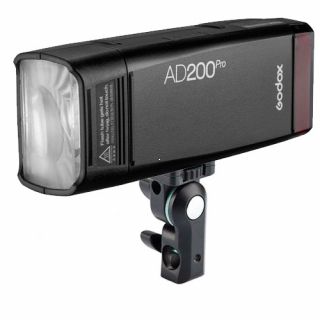 Godox AD200Pro HSS TTL batriov blesk 200Ws