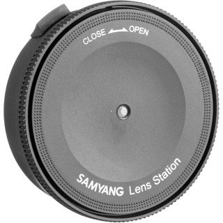 Samyang USB Dock pre Nikon F