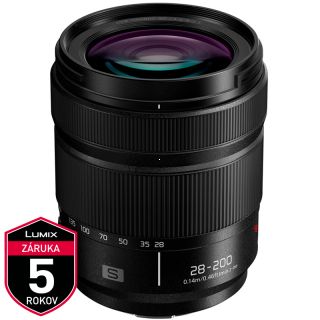 Panasonic Lumix S 28-200mm F4-7.1 Macro OIS.