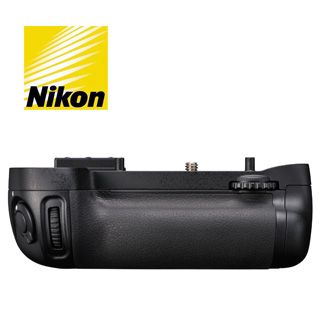 Nikon MB-D15 battery grip pre Nikon D7100 / 7200