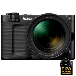 Nikon ZR + 24-70 mm f/4 S