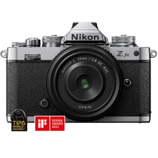 Nikon Z fc + 28 SE
