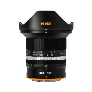 NiSi 9mm f/2.8 objektv APS-C