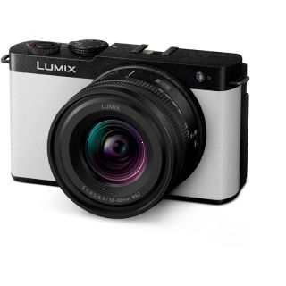 Panasonic Lumix S9 Biely + S 18-40mm f/4.5-6.3