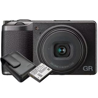 Ricoh GR III