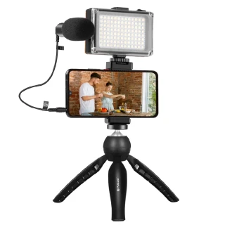 Vloging kit (stat�v, LED svetlo, mikrof�n, dr�iak na mobil)