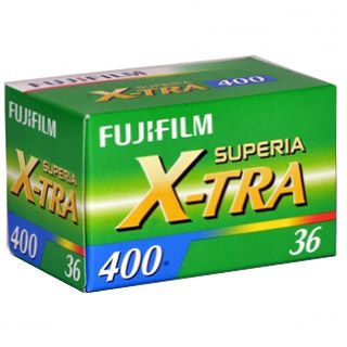 FujiFilm Superia X-TRA 400 farebný film