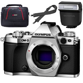 Olympus OM-D E-M5 Mark II telo silver + blesk + TAKA Zadarmo !