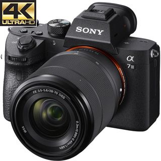 SONY A7 III + FE 28-70mm f/3.5-5.6 OSS ( 3 roky zruka )