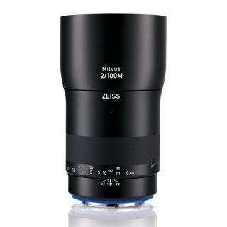 ZEISS Milvus 100mm f/2 T* Makro pre Canon (3 roky zruka)