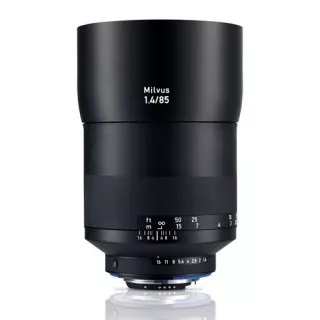 Zeiss Milvus 1.4/85　ZF.2ニコン用 ZEISS Milvus 85mm f/1.4 ZE Lens for Canon EF 2096-561 B&H Photo